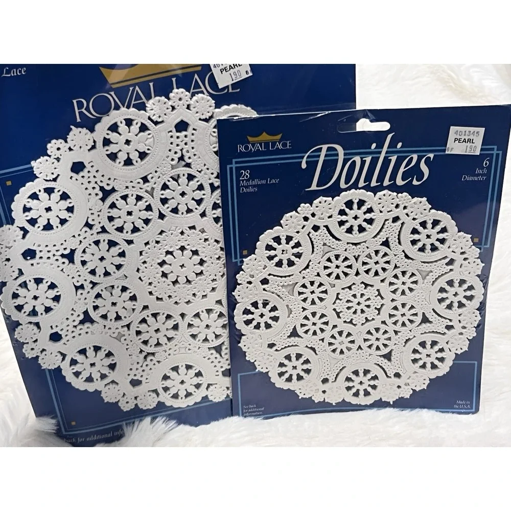Royal Lace Medallion Paper Doilies 6